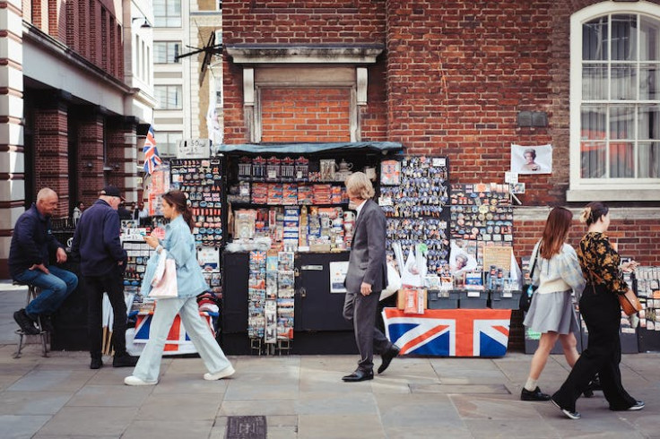  Souvenir stands did a brisk trade.