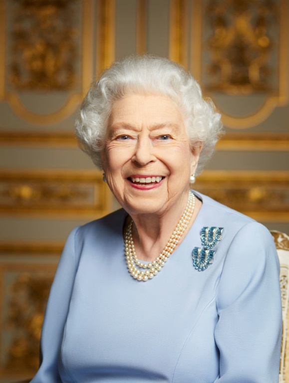 Queen Elizabeth II Suffered Bone Cancer In Final Years Before Death ...