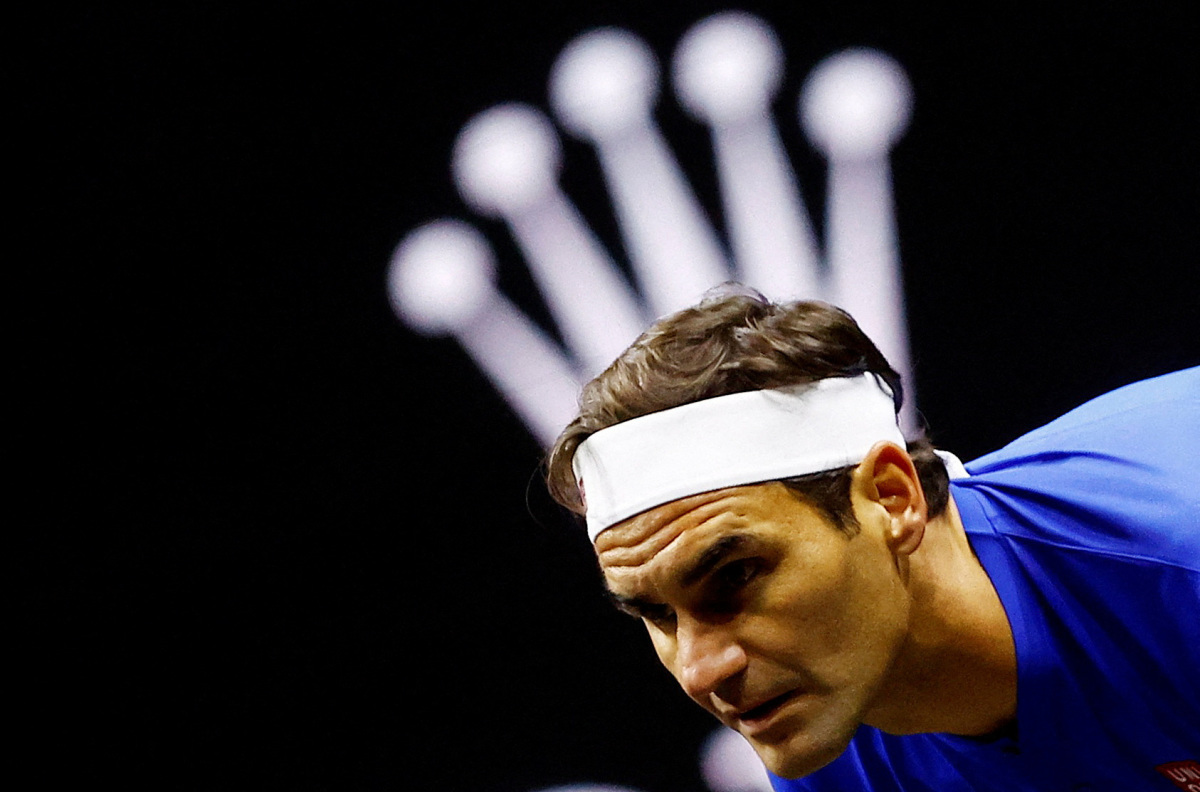 Les larmes coulent alors que le rideau tombe sur la brillante carrière de Federer
