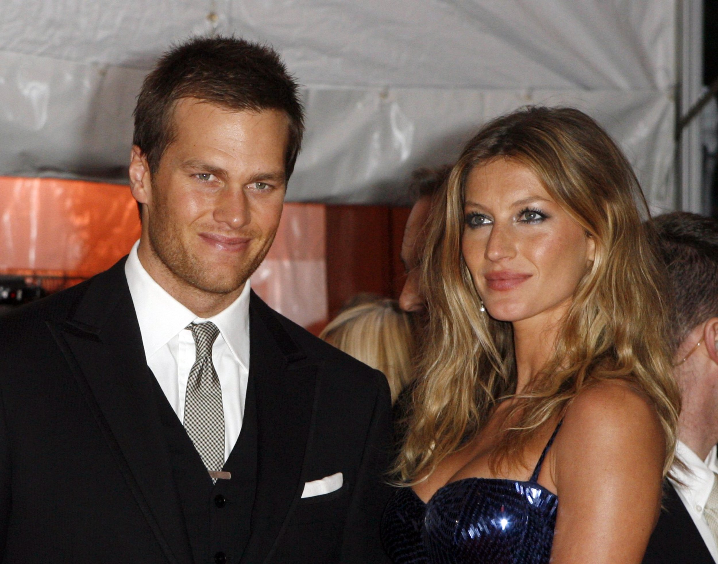 Tom Brady et Gisele Bundchen engagent des avocats pour entamer une procédure de divorce: rapport