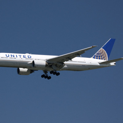 A United Airlines Boeing 777-200  lands at San Francisco International Airport, San Francisco