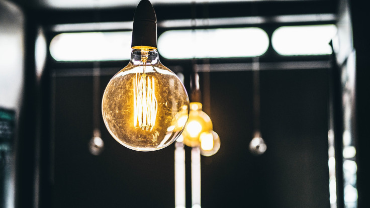 A tungsten light bulb picture