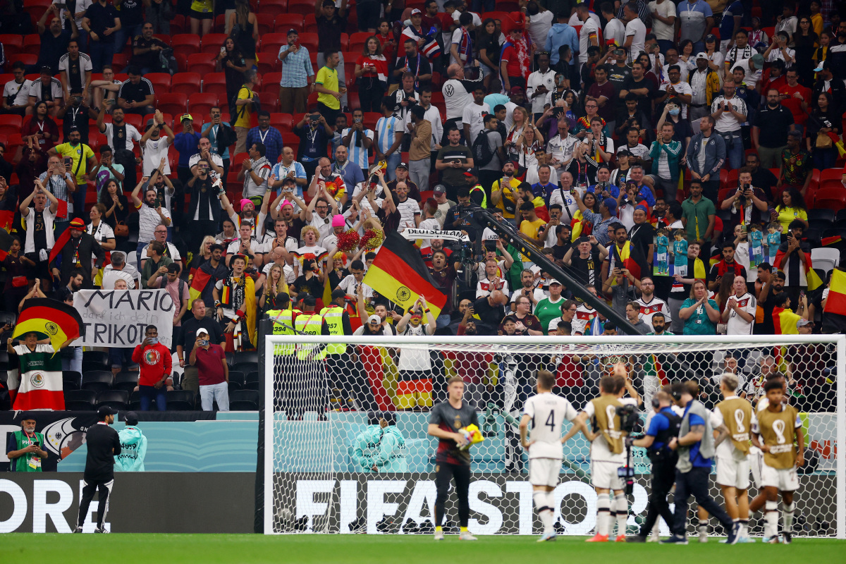 Alan Shearer conduit les fans anglais à se moquer de l’Allemagne après une sortie de choc