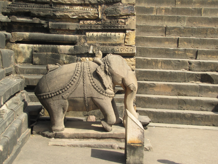 Elephant Sculpture 