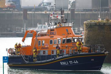 Rescue operation of a missing migrant boat in Dover