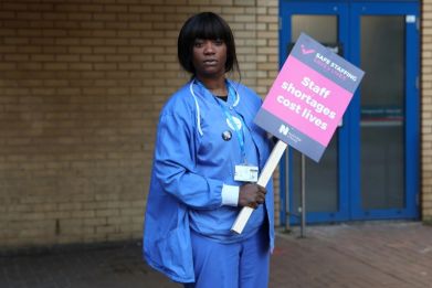 UK nurses will stage a second unprecedented strike amid an increasingly acrimonious fight with the government for better wages