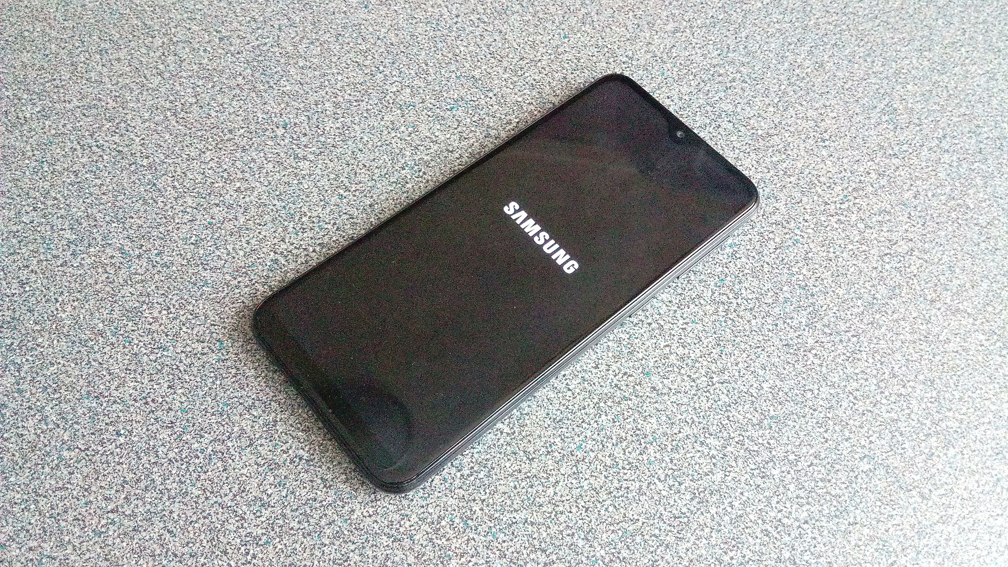 Les protecteurs d’écran Samsung Galaxy A34 5G Panzer Glass révélés dans une nouvelle fuite