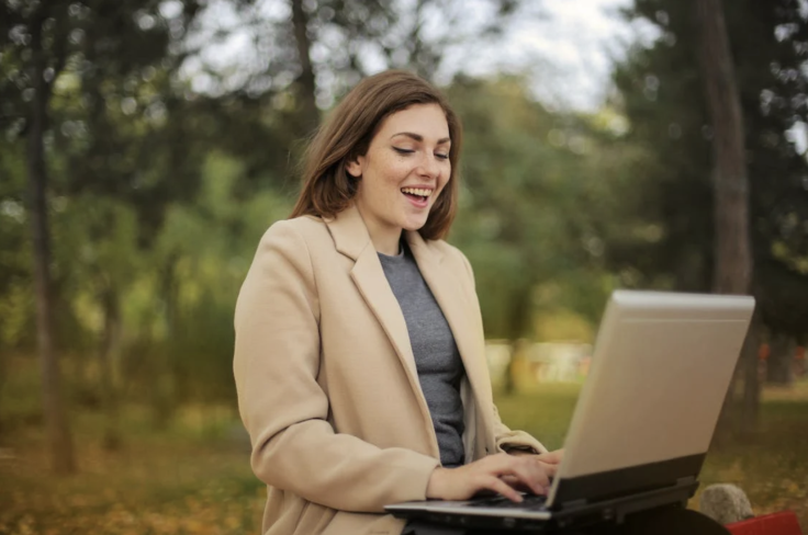 woman working, laptop