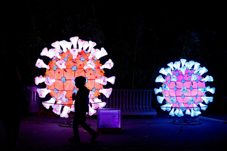 The "Mini-Mondes en voie d'illumination" exhibition at the Jardin des Plantes in Paris