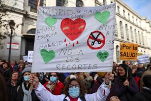 Protest against the regional government's public health care policy, in Madrid