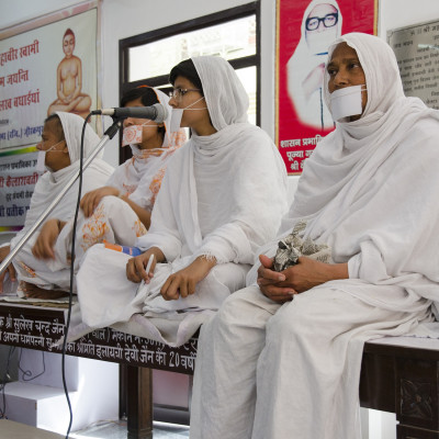 Jain nuns