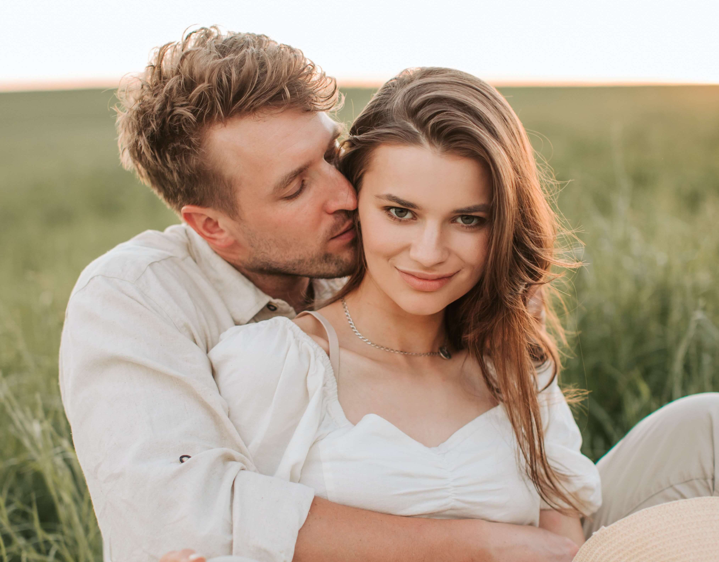 15 The Most Lucrative Dating Apps In The World - Vimarsana News