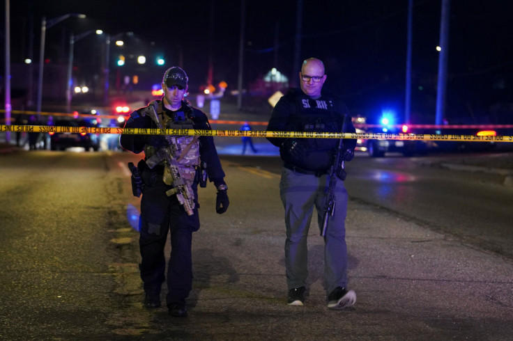 Police officers respond to a shooting at Michigan State University