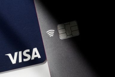 Illustration of Visa credit and debit cards