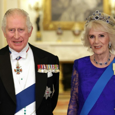 Charles and Queen Consort Camilla will be welcomed with military honours in Germany