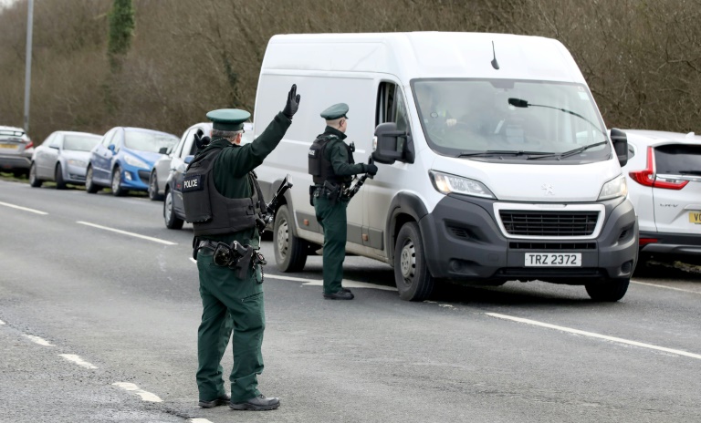 Le Royaume-Uni augmente le niveau de menace terroriste en Irlande du Nord avant la visite de Biden