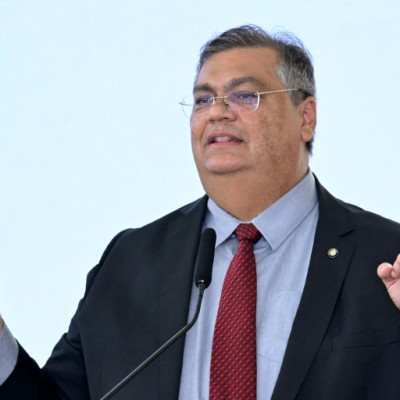 Brazil Justice Minister Flavio Dino accused Google of "manipulating" search results