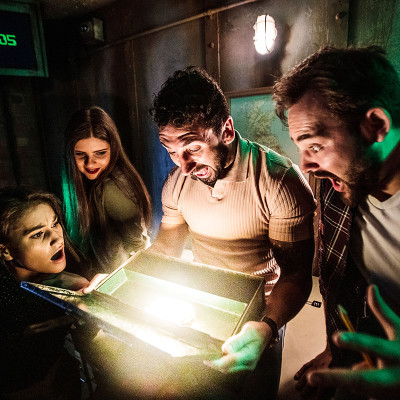 Group in an escape room