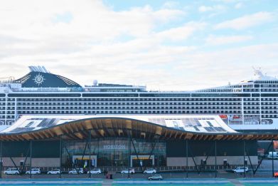 Southampton horizontal cruise terminal 1