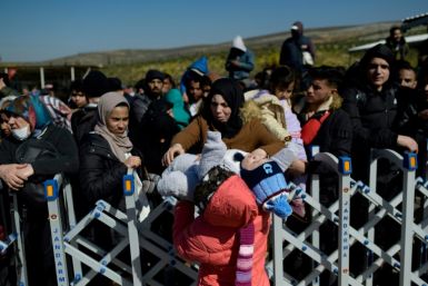 Thousands of Syrian refugees in Turkey