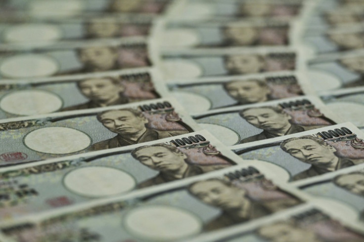 The yen has come under pressure as the Bank of Japan refuses to move away from its ultra-loose monetary policy, even as the Federal Reserve hikes interest rates