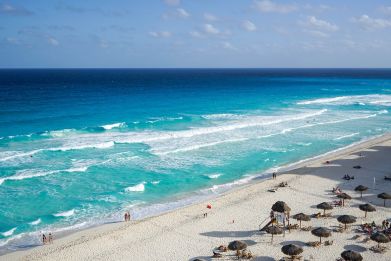 Destination Weddings in Cancun Surge as Pandemic 