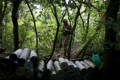 Ukraine has admitted difficult battles and called on allies to provide more weapons