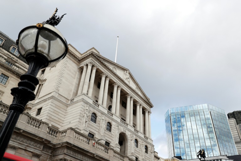 La Banque d’Angleterre met en garde contre une correction potentielle du marché dans un contexte d’incertitudes économiques