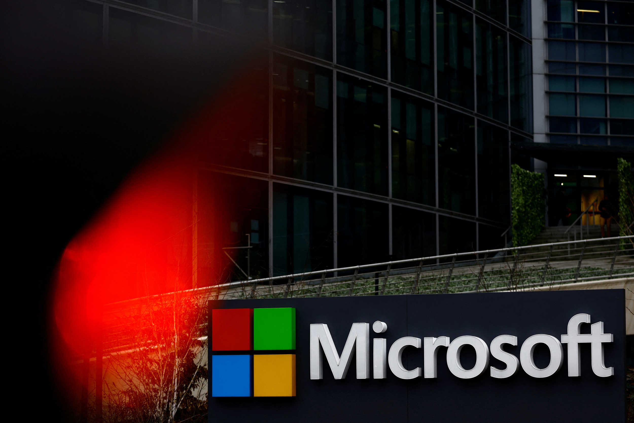 Microsoft déclare que la récente reprise après une panne de cloud a été plus lente que prévu en raison du manque de personnel.