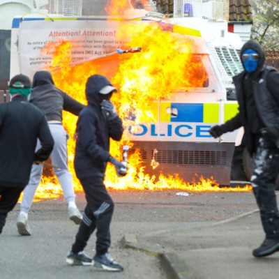 Youths throw petrol bomb at Scotland police
