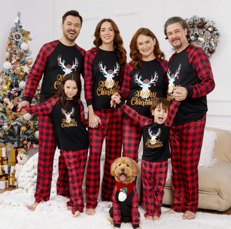 Merry Christmas Letter Antler Print Plaid Splice Matching Pajamas Sets