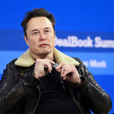 Elon Musk's comments at the New York Times' Dealbook conference drew a shocked silence