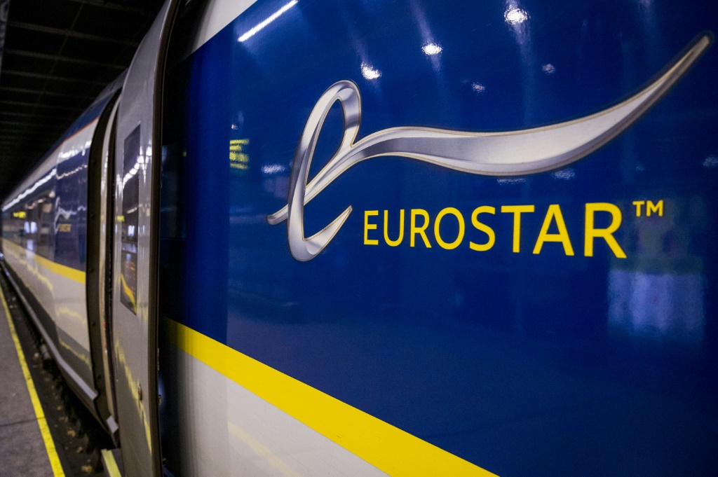700 personnes coincées dans un train Eurostar pendant 7 heures sans électricité et avec des toilettes en état de marche : « C’est inhumain »