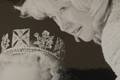 Queen Elizabeth II with her dresser Angela Kelly