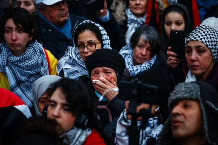 Protesters in Paris rally in support of Palestinians and calling for an end to the war between Israel and Hamas in the Gaza Strip