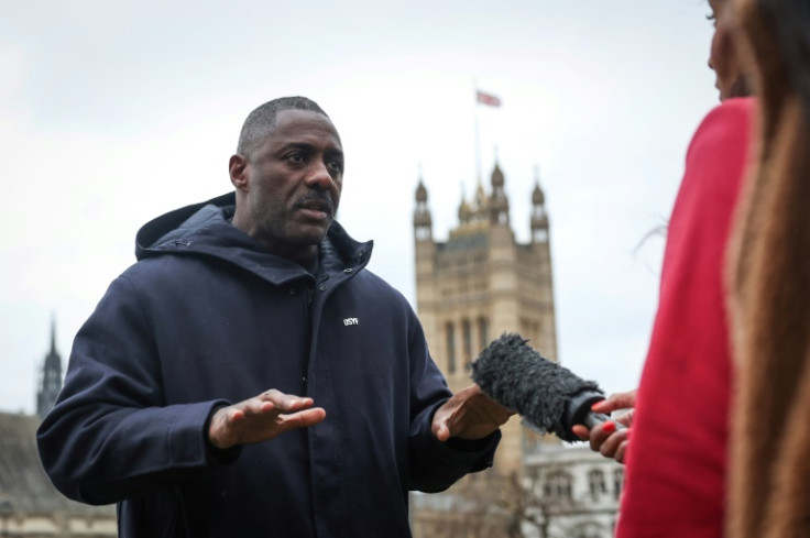 Actor Idris Elba wants a ban on machetes and other knives