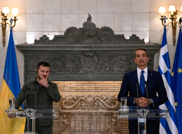 Greece's Prime Minister Kyriakos Mitsotakis and Ukraine's President Volodymyr Zelensky take part in a joint press conference in Athens on August 21, 2023