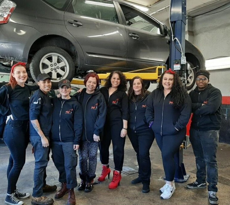 Girls Auto Clinic