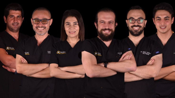 The Yalın Dental Clinic team