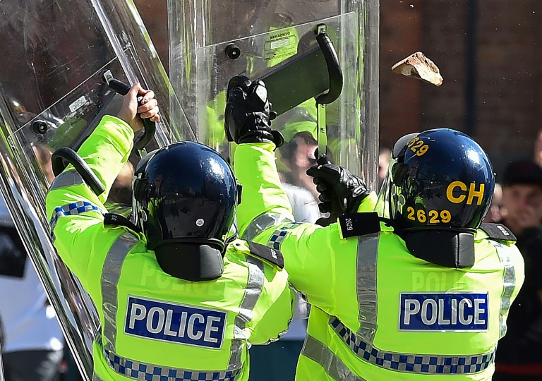 ‘They Just Want To Be Heard’: Imam At Liverpool’s Oldest Mosque Hugs Far-Right Protestors, Gives Out Food