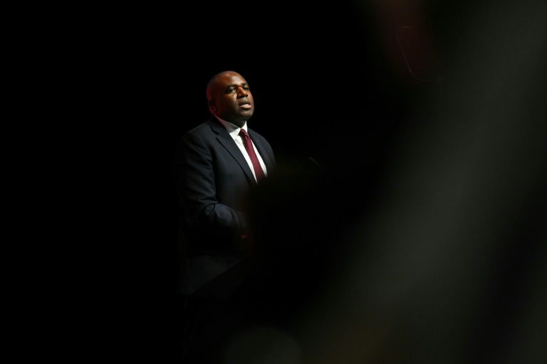 英国のラミー氏、中国との「建設的な」対話を希望