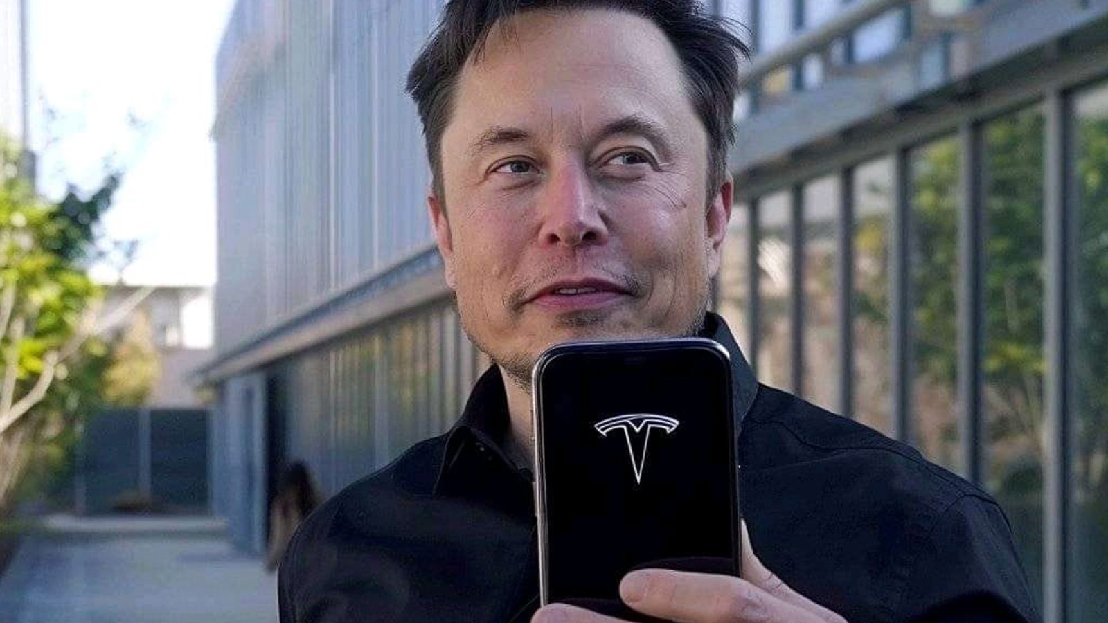 Is The Tesla Pi Phone Real? Scammers Exploit Rumours To Trick Eager Fans | IBTimes UK