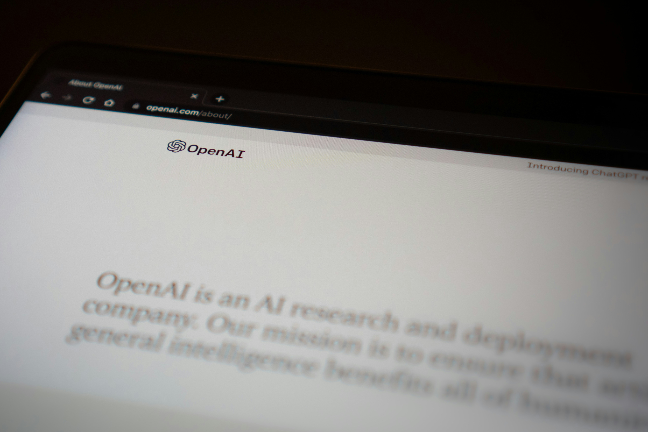 Influencers Criticised for Attending OpenAI Luxury Retreat Amid AI Job Threat Concerns
