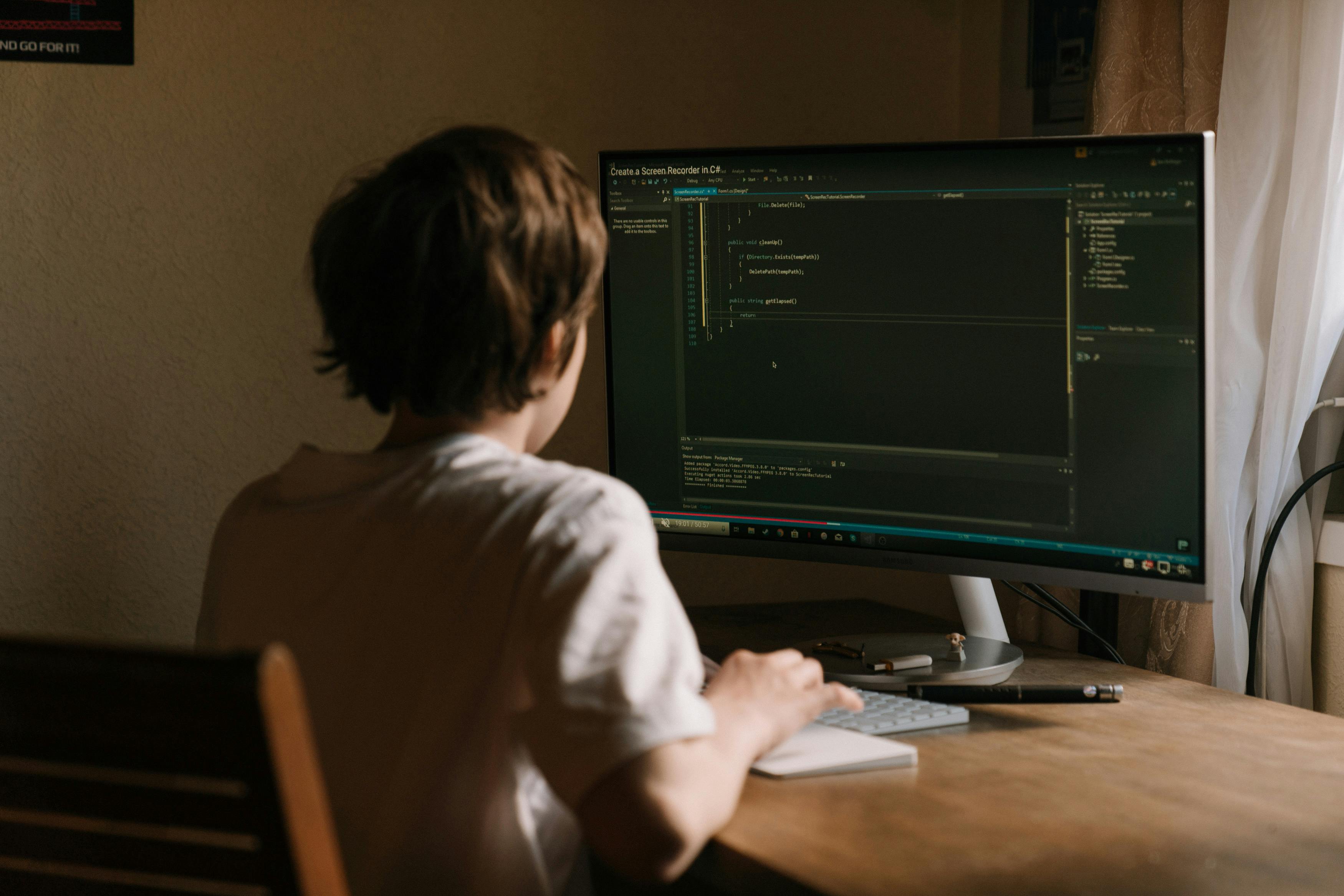 ティーンハッカーは、Kiberatakの70メートルの学生と教師のデータに違反していることを認めています