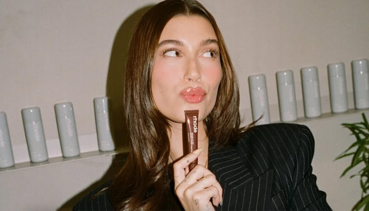 Hailey Bieber