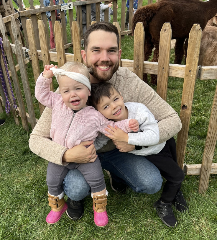 Chris, the 'Solo Dad,' together with his two kids