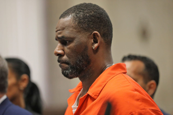R. Kelly Hospitalised After 'Murder Attempt'