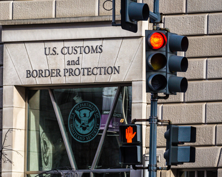 Border Patrol Agents Close 3000-Foot-Long US-Mexico Drug Smuggling Tunnel