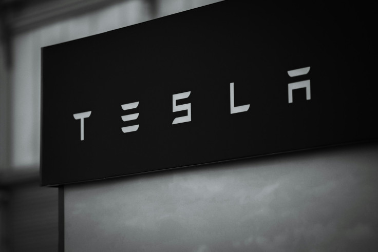 NHTSA Now Targets Tesla Robotaxi