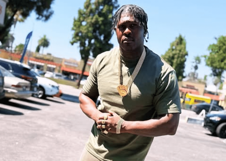 Rapper 4xtra Blows Up His Fingers